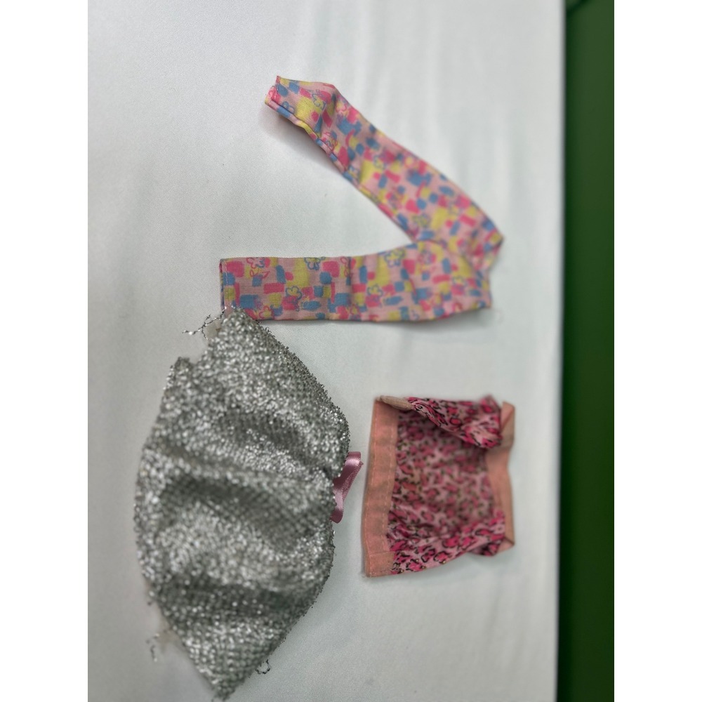 Mixed Fashion Doll Clothes Lot Pink Leopard Top Floral Leggings Silver Skirt